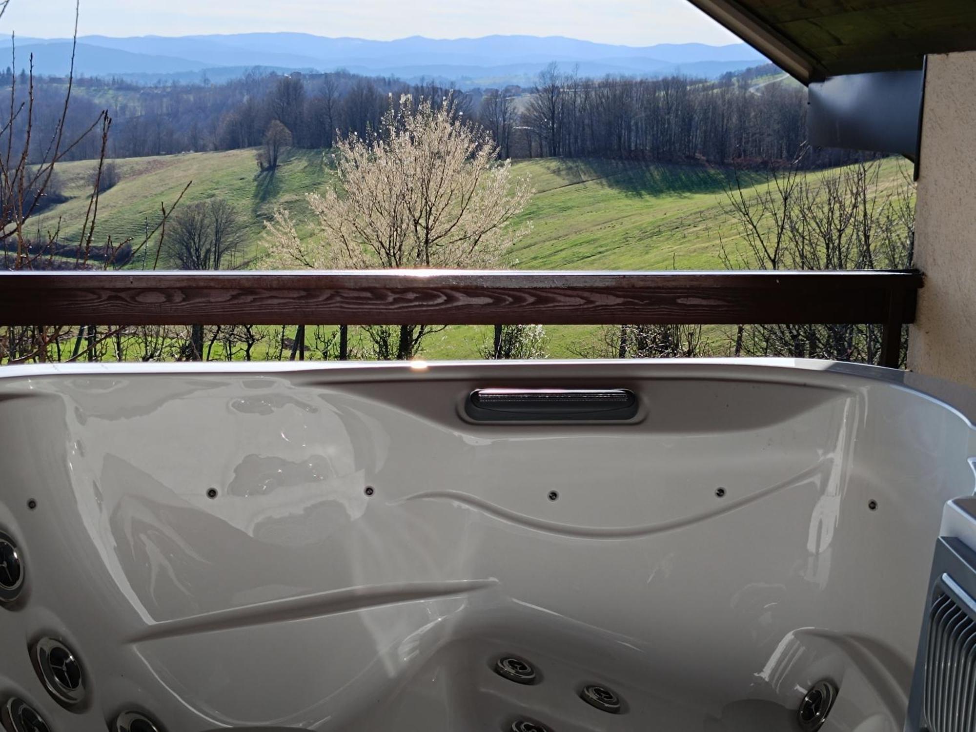 Holiday Home Dandelion With Hot Tub & Sauna Cetingrad Esterno foto