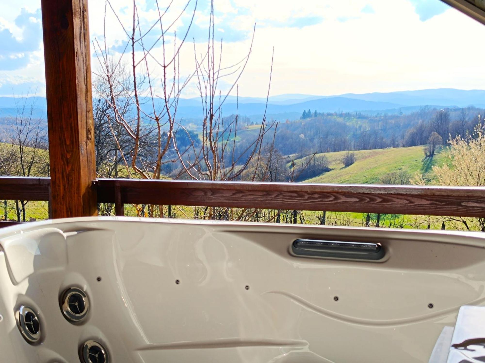 Holiday Home Dandelion With Hot Tub & Sauna Cetingrad Esterno foto