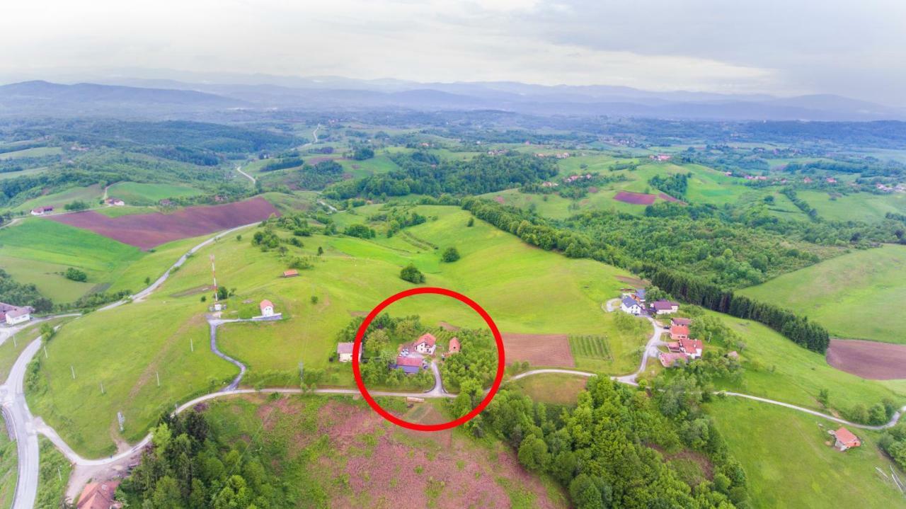 Holiday Home Dandelion With Hot Tub & Sauna Cetingrad Esterno foto